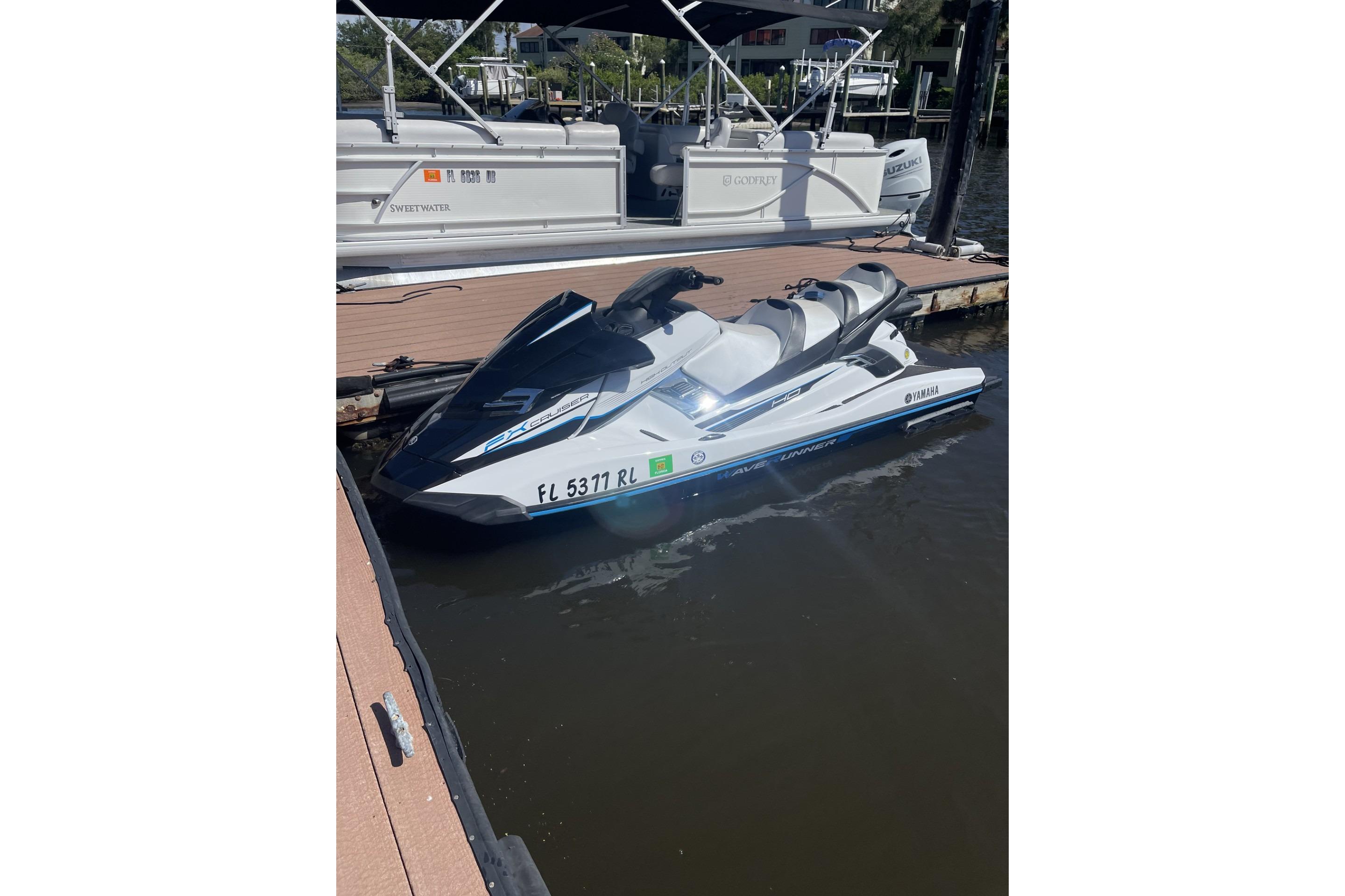 2018 Yamaha WaveRunner FX Cruiser HO
