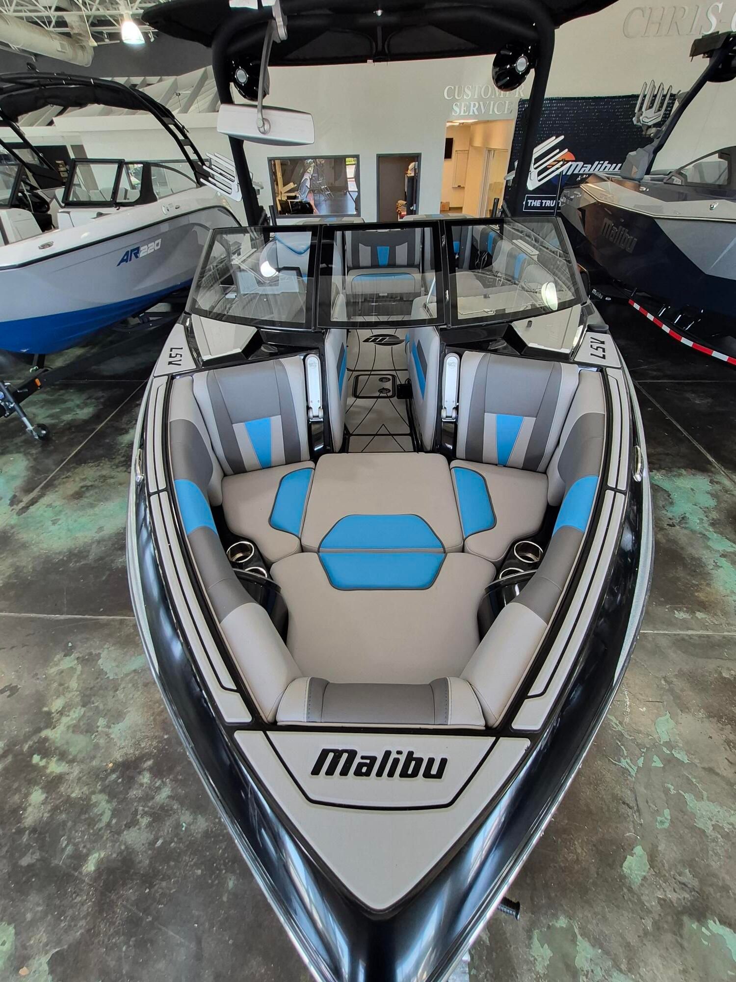 2021 MALIBU 23 LSV - Image 6
