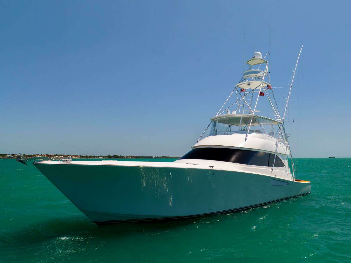 2011 Viking 70 Convertible - Image 29