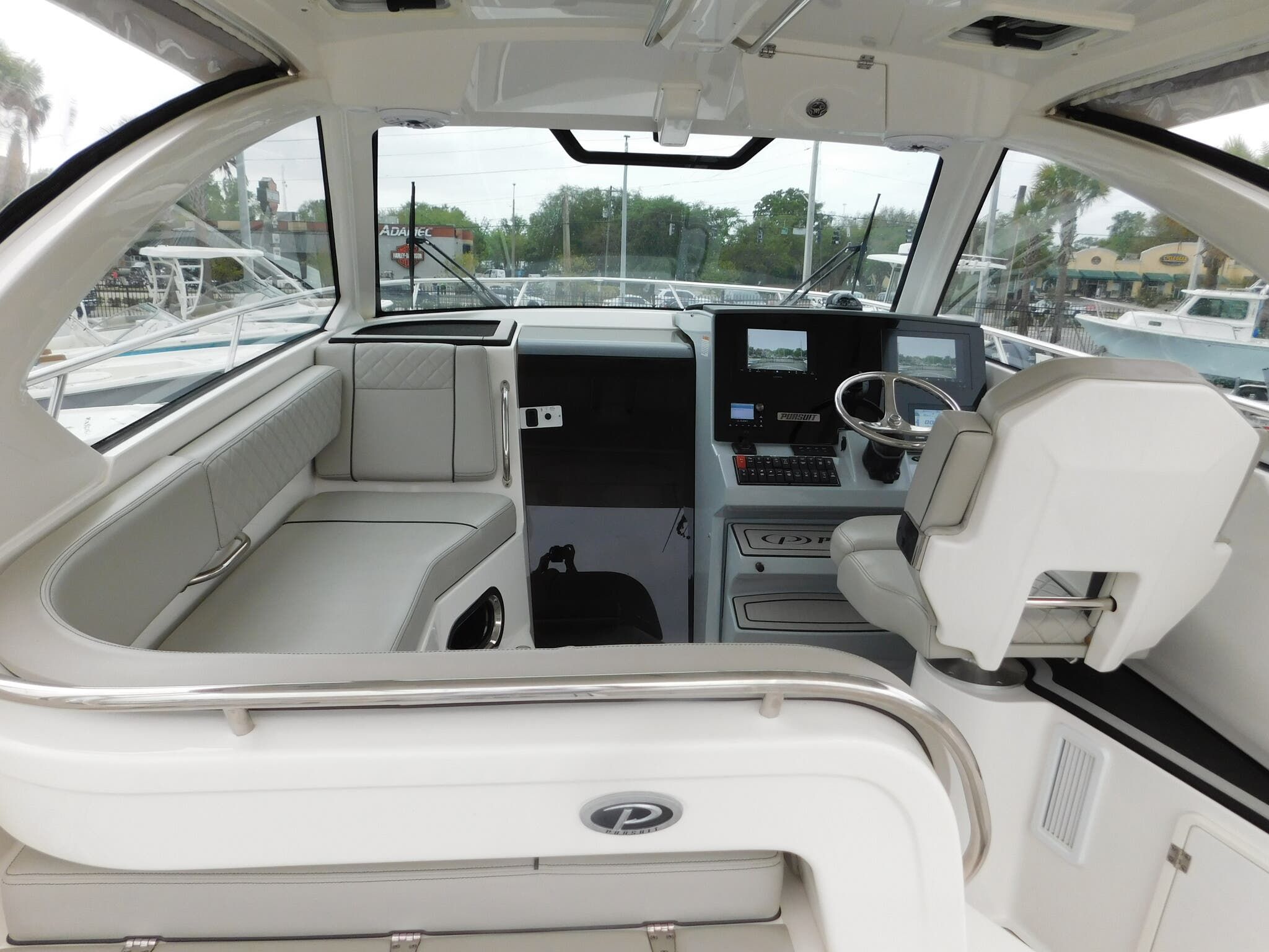 2023 Pursuit OS 325 Offshore - 25