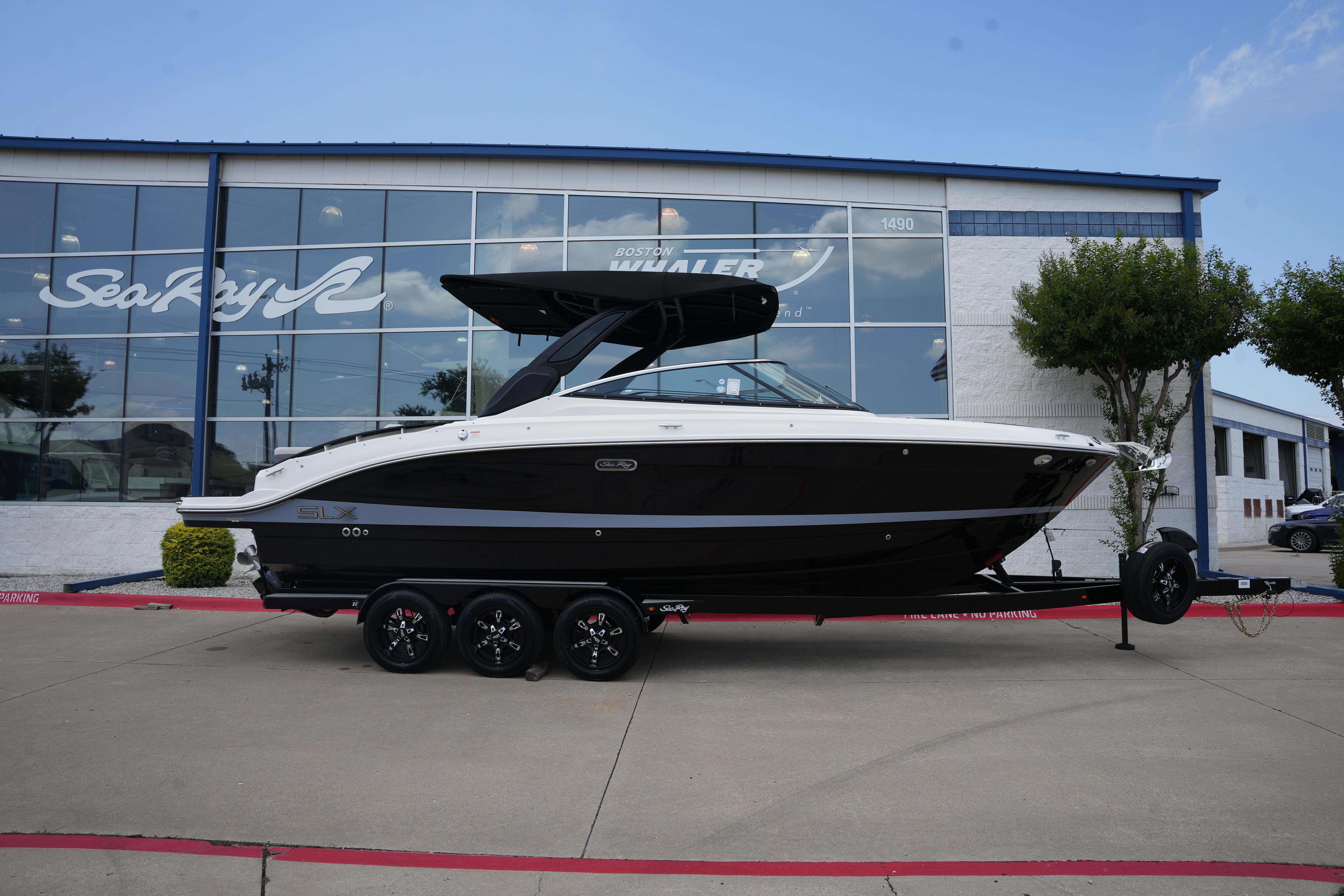 2026 Sea Ray SLX 280
