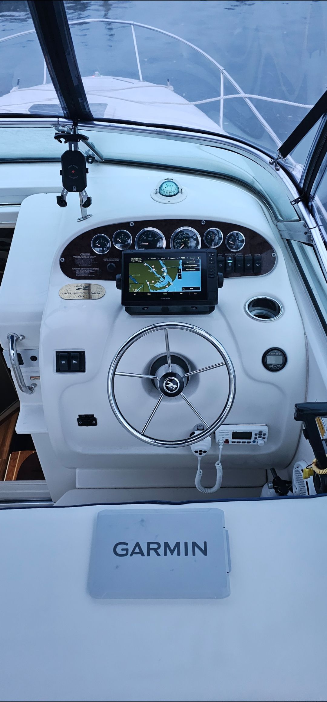 1999 Sea Ray 240 Sundancer - 7