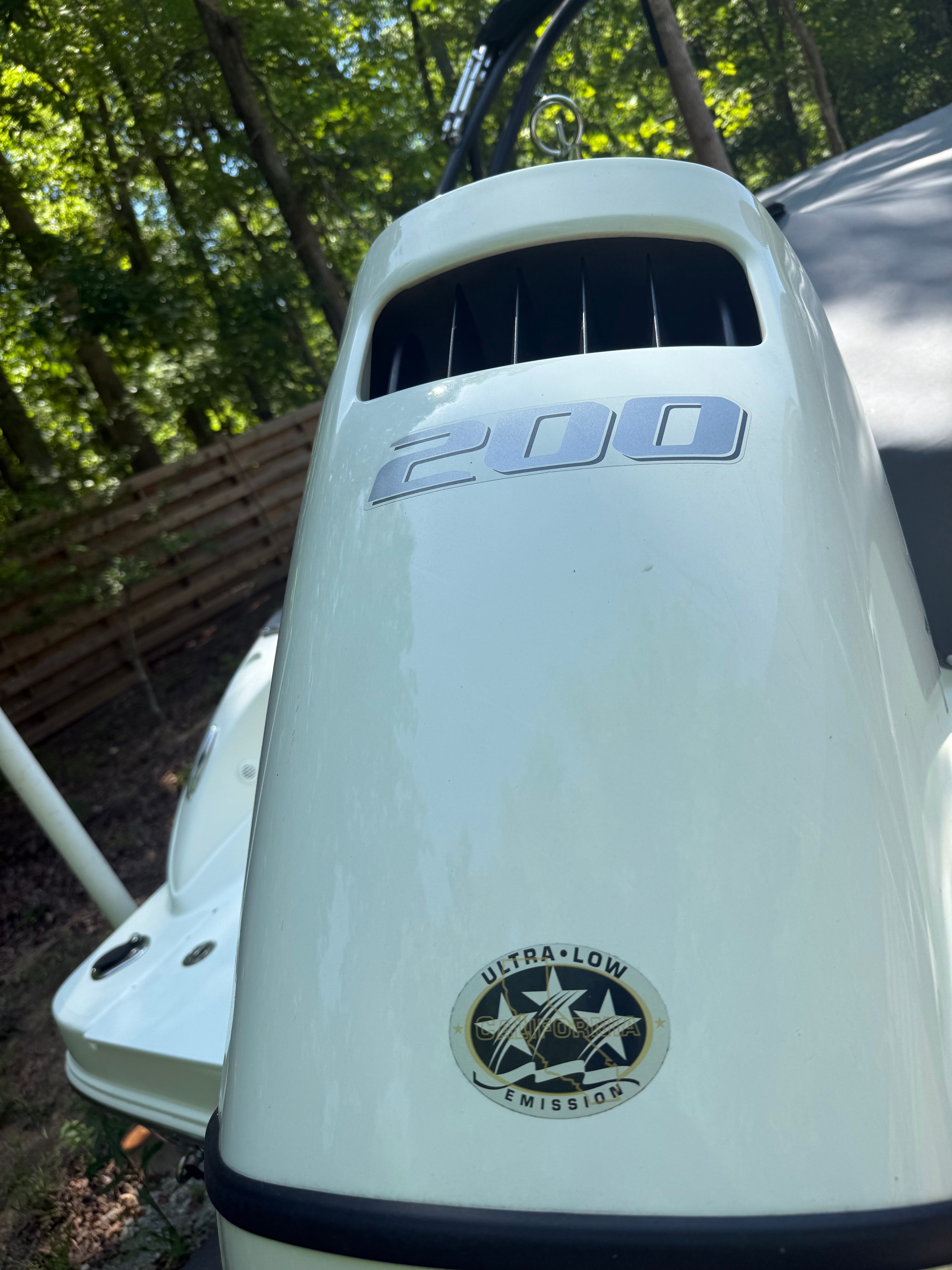 2023 Hurricane SunDeck 217 OB - 10