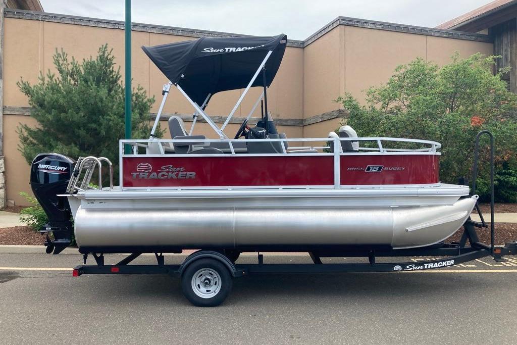 2026 Sun Tracker Bass Buggy 16 XL Select