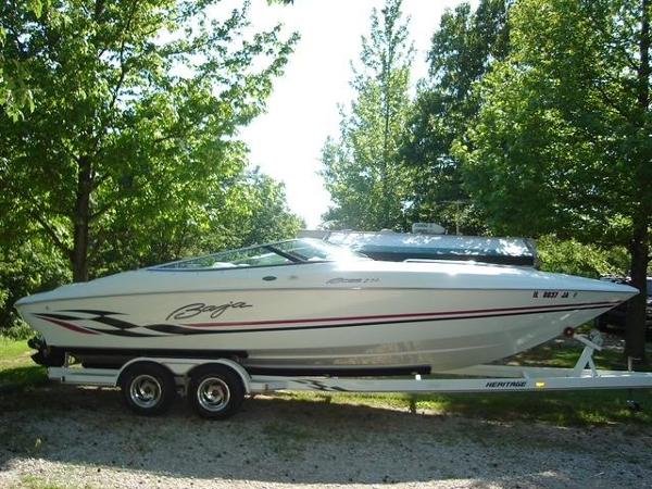 1997 Baja 272 Boss