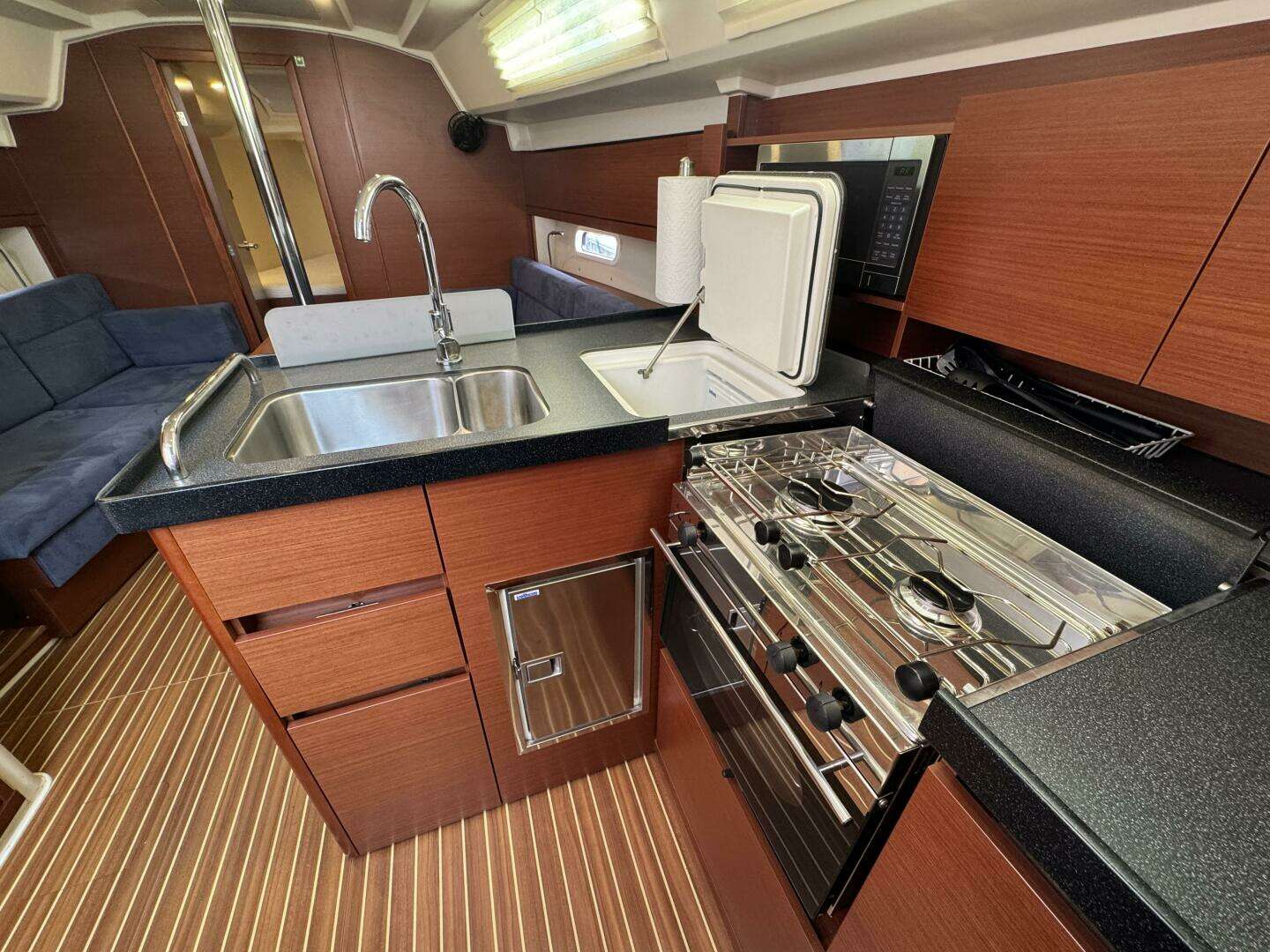 2018 Hanse 348 - Image 48