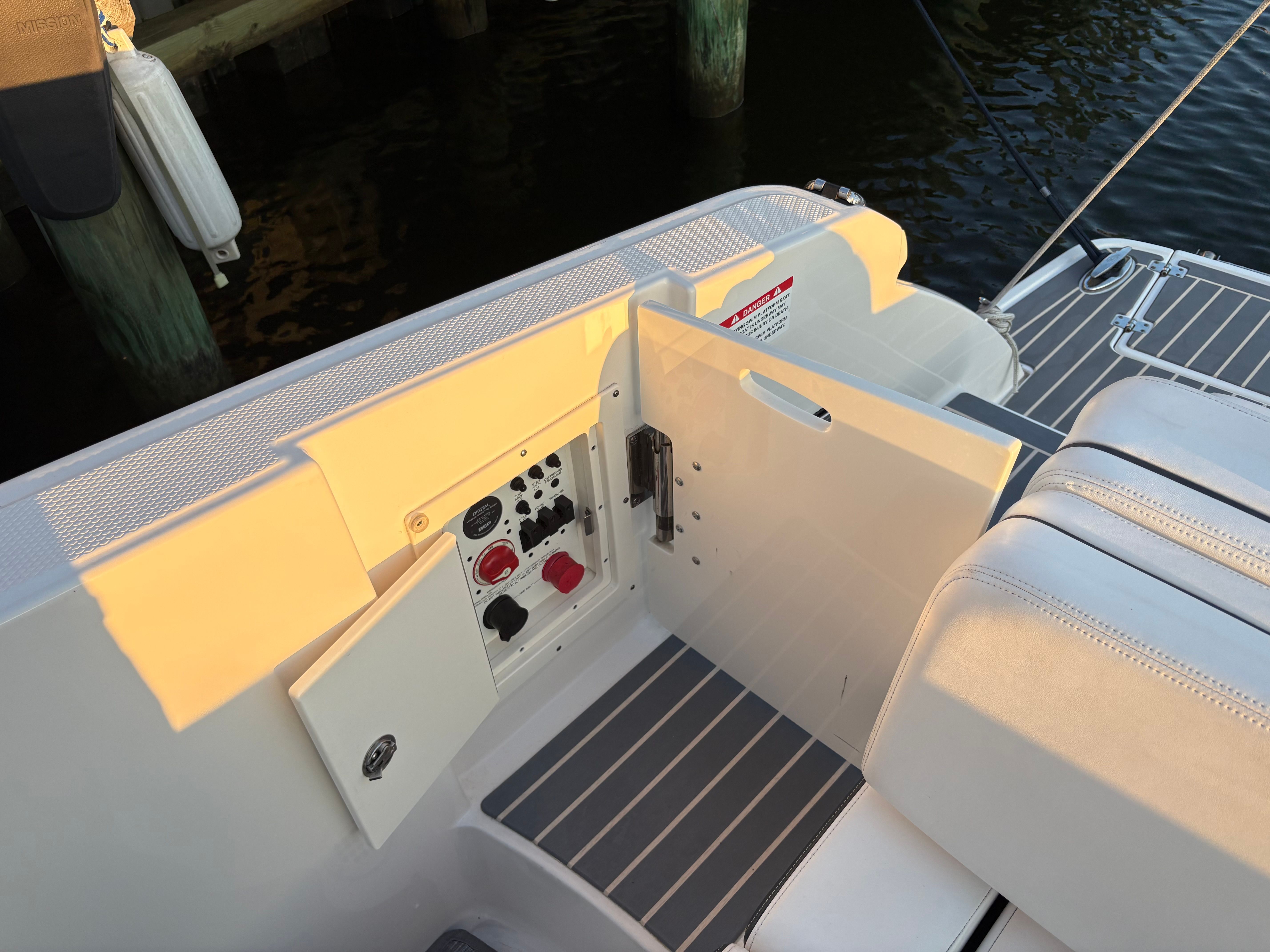 2019 Chaparral SSX277 - 7
