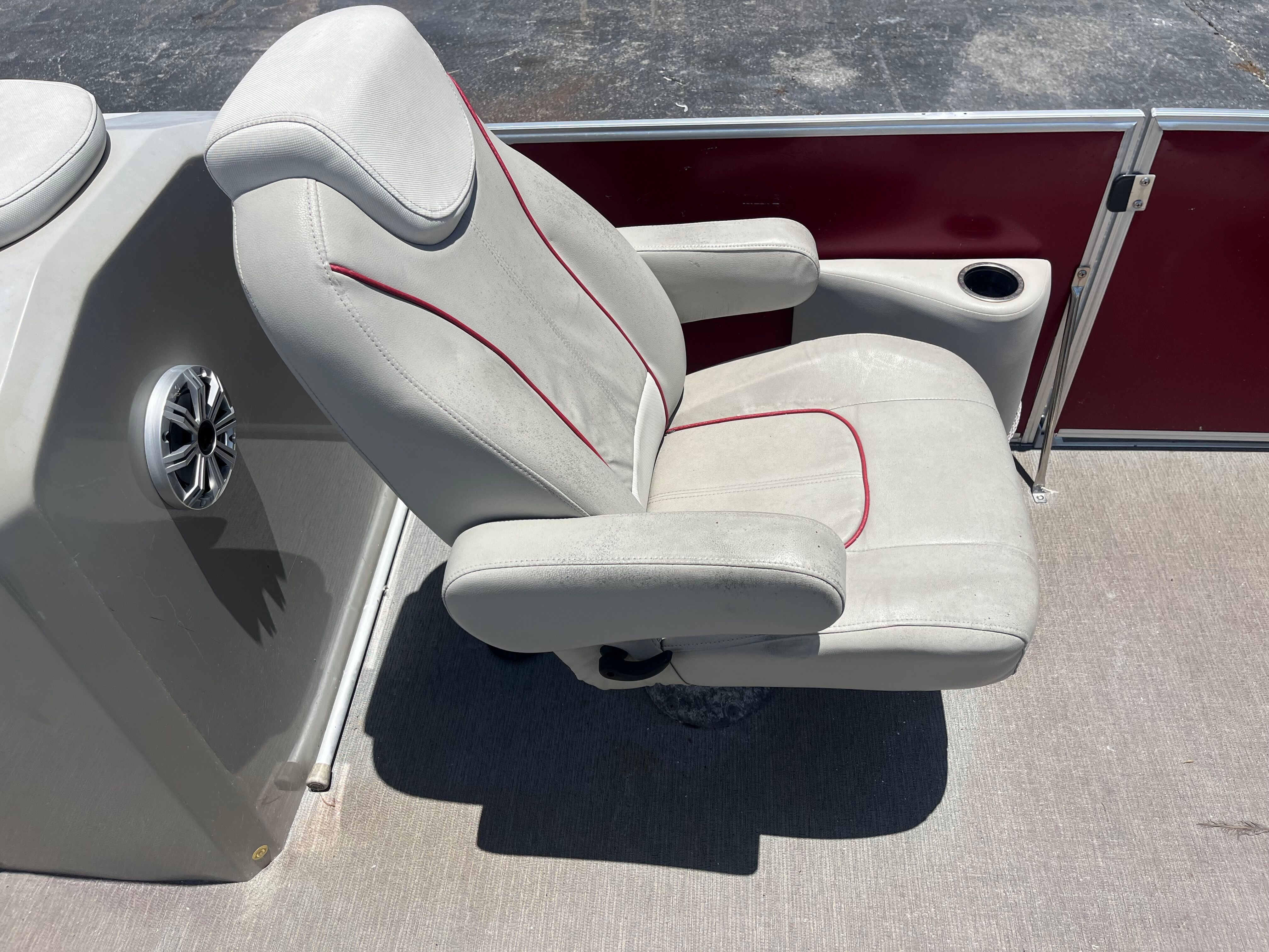 2018 SYLVAN S3 - Image 12