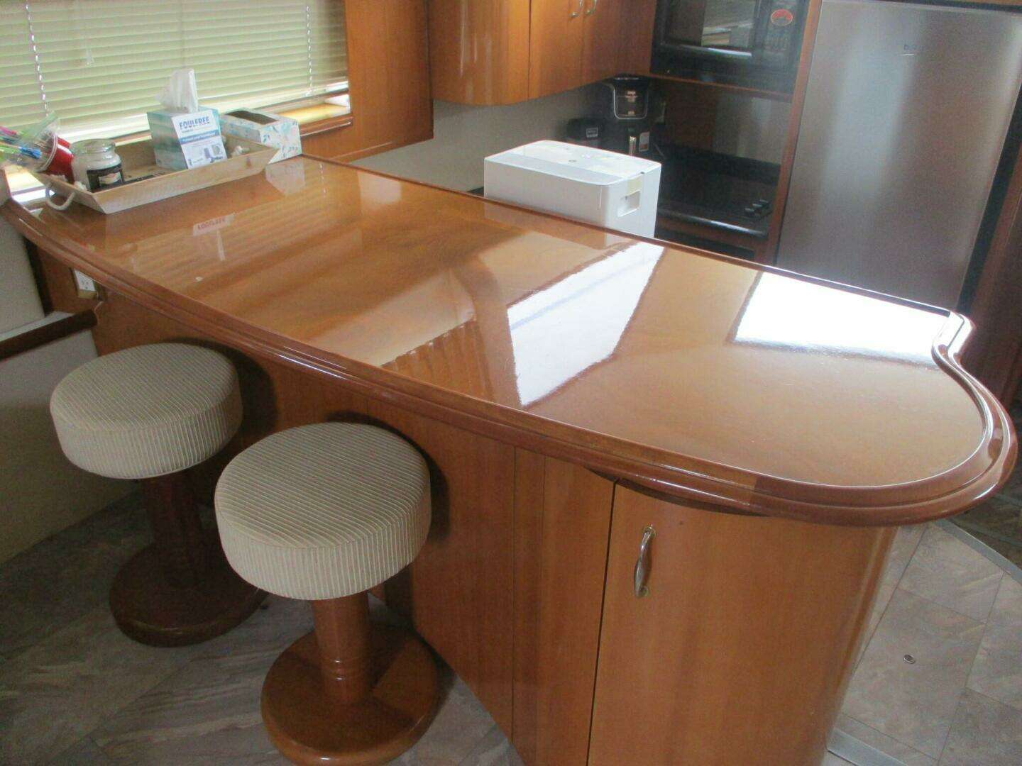 2006 Carver — - Image 44