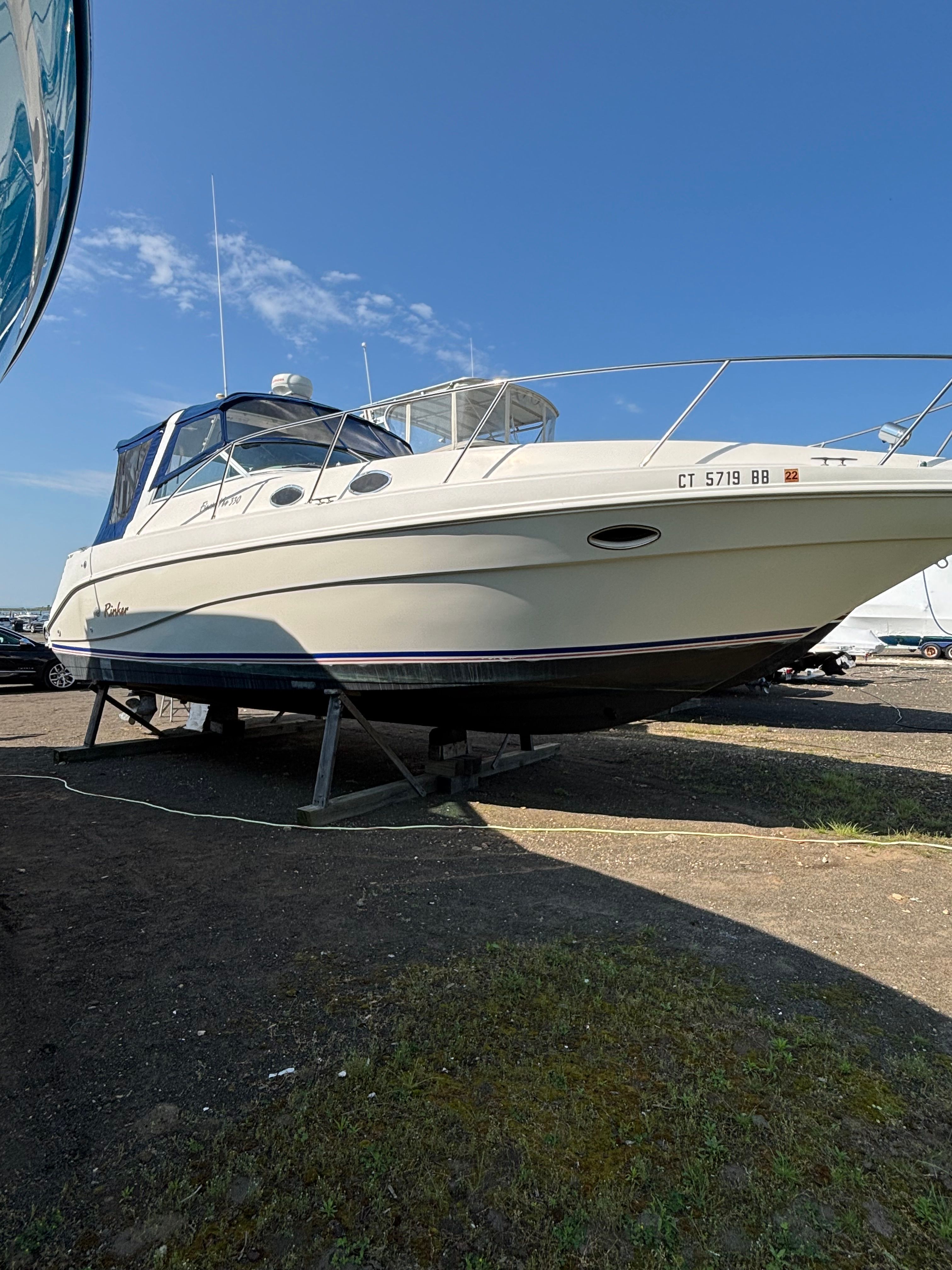 1999 Rinker Fiesta Vee - 4