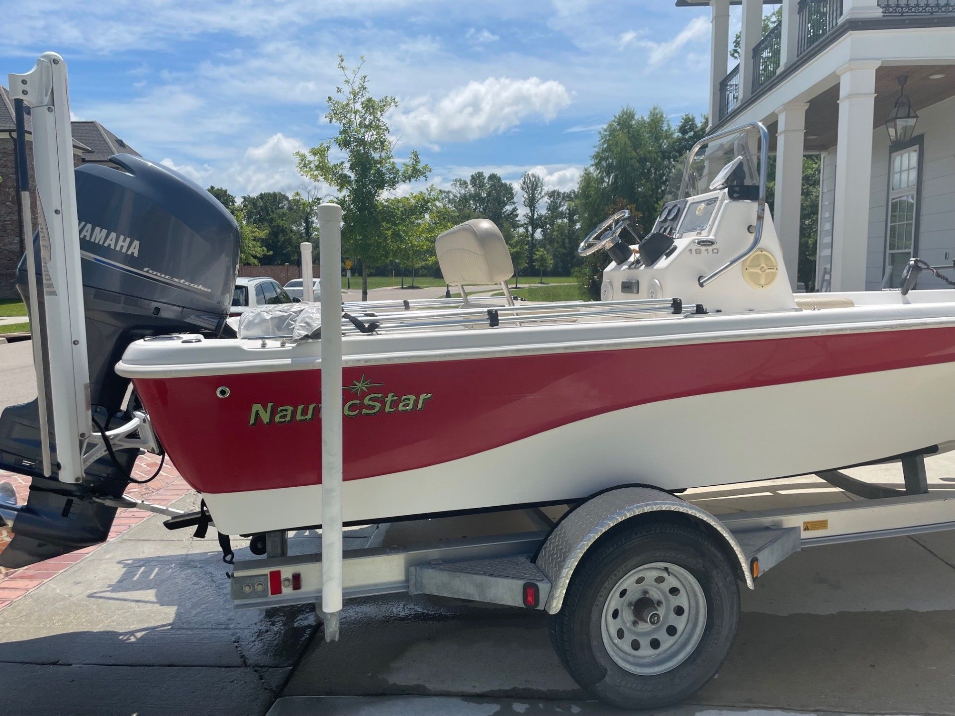 2012 NauticStar 1910 - 2
