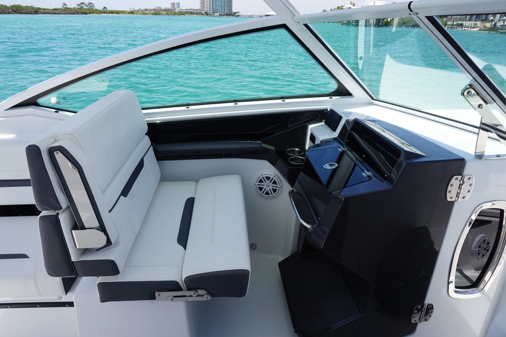 2023 Blackfin 272 DC - Image 20