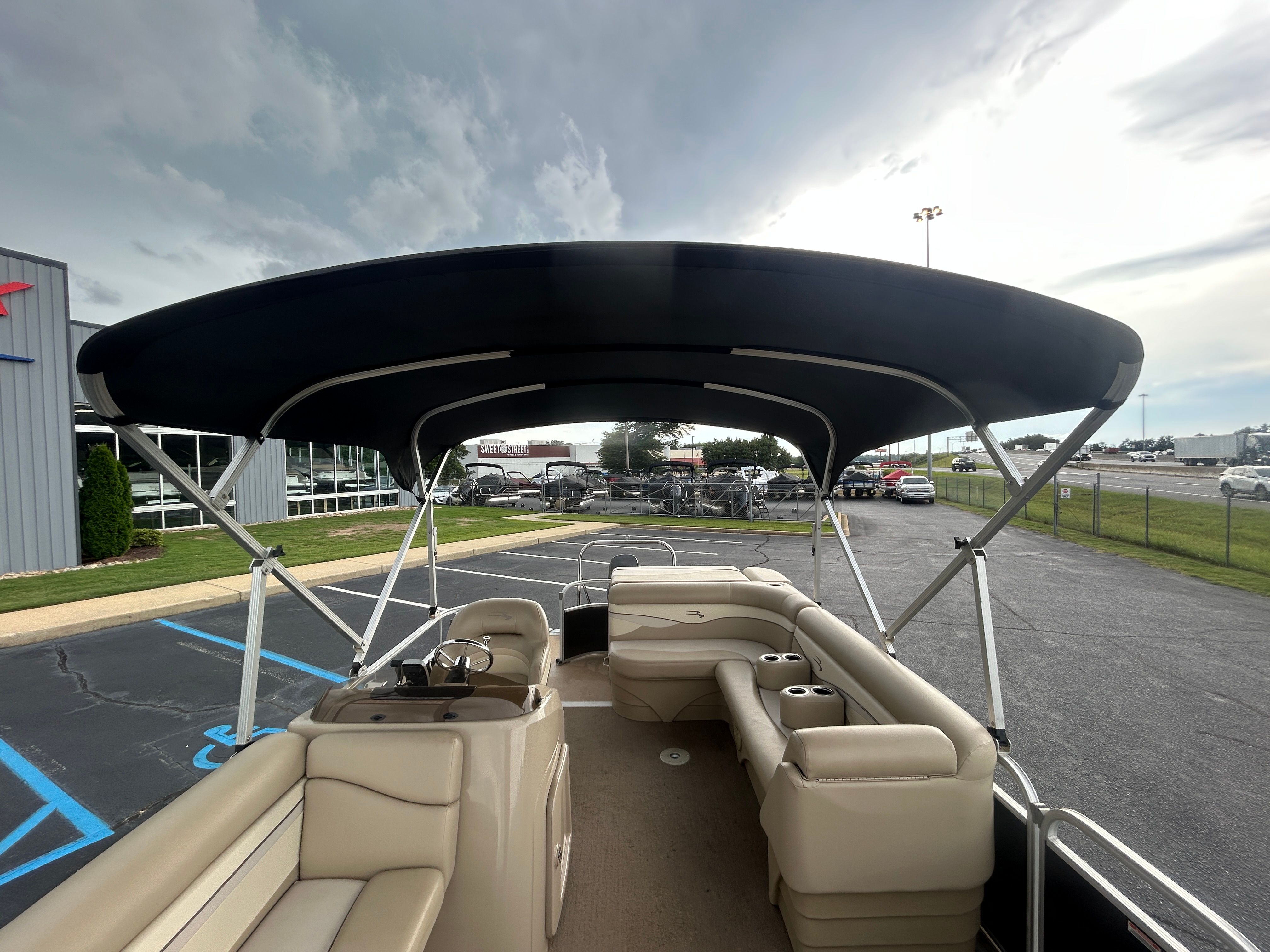 2012 Bennington 22SL - 20