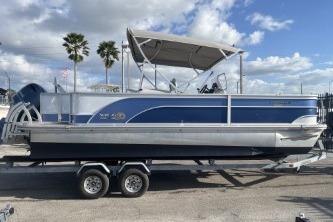 2023 SunCatcher Select 322 CC
