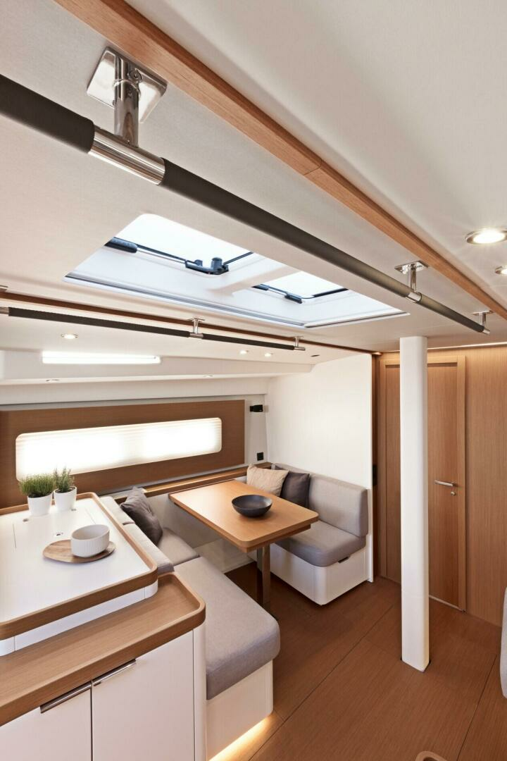 2025 Beneteau First Yacht 53 - Image 14