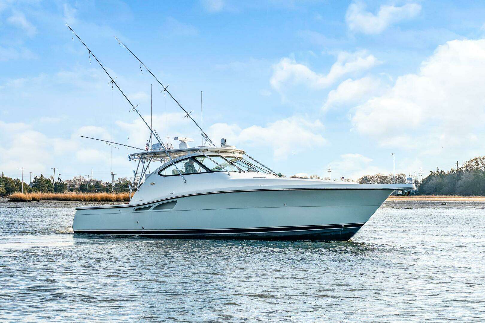2006 Tiara Yachts 4200 Open - Image 13