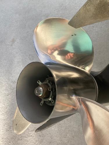 Close-up of a 1992 Regal Valanti 200 propeller.