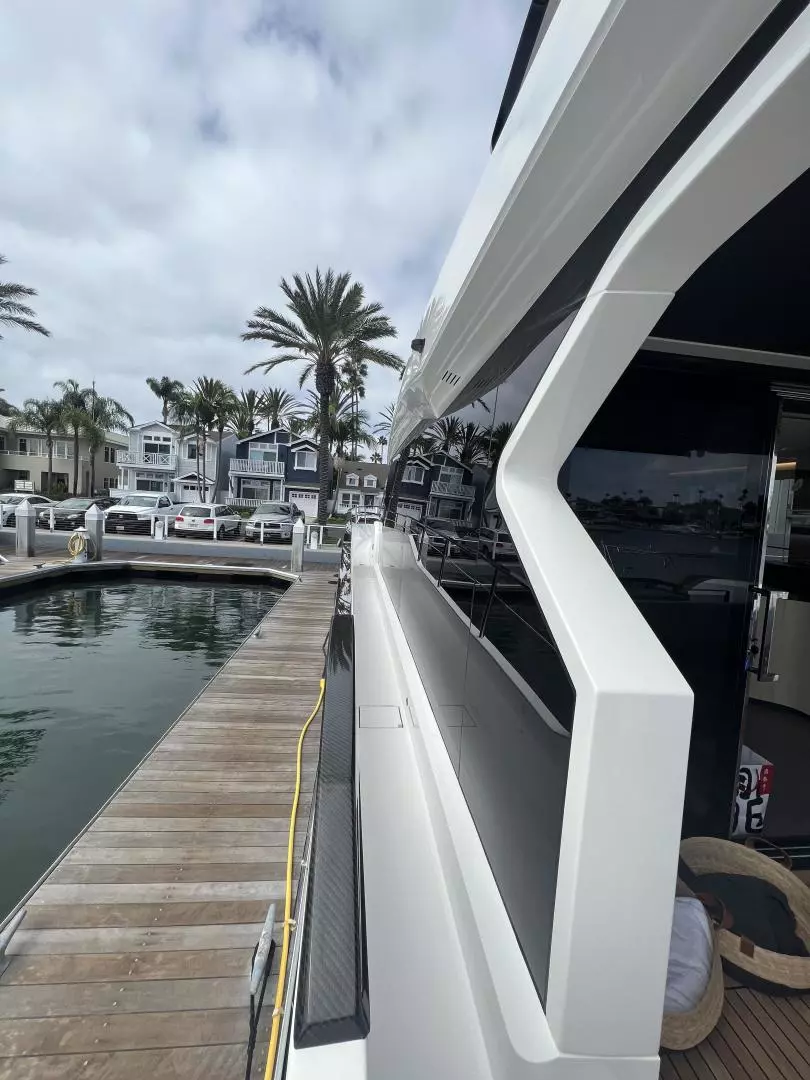 2022 Astondoa AS5 - Image 6