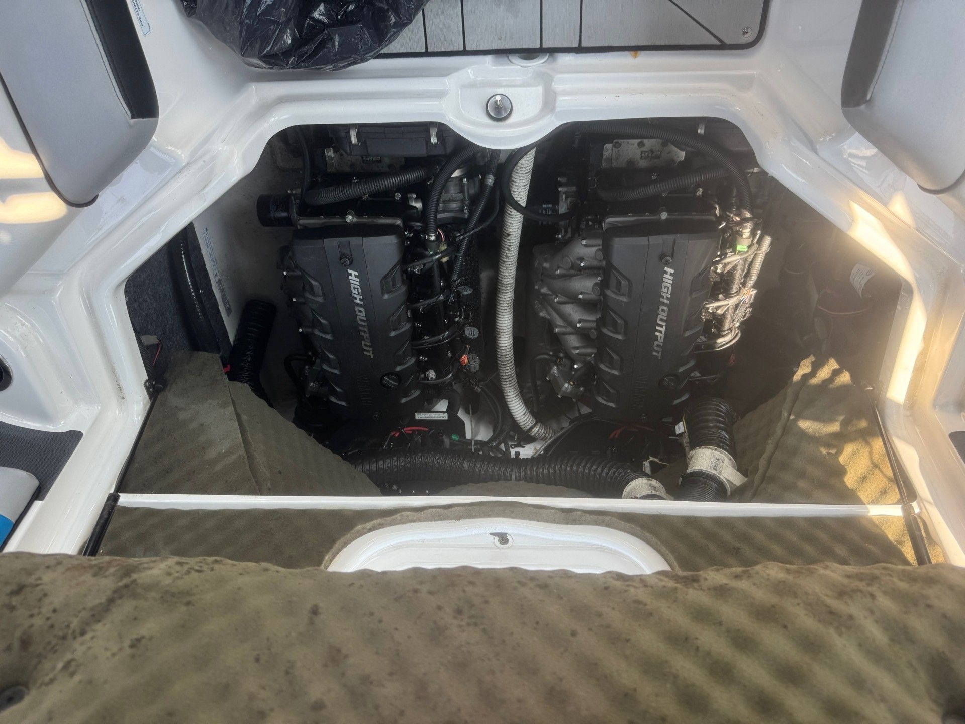 2020 Yamaha Boats 242XE - 8