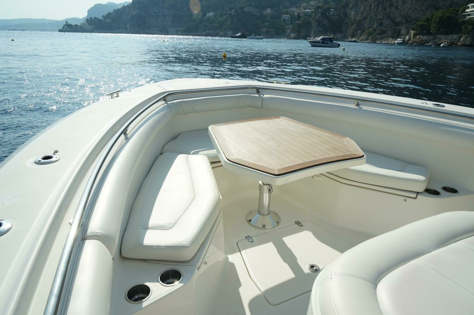 2012 Boston Whaler Whaler 370 Outrage - Image 8