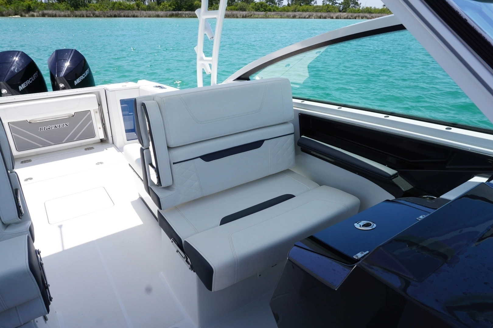 2023 Blackfin 272 DC - Image 21