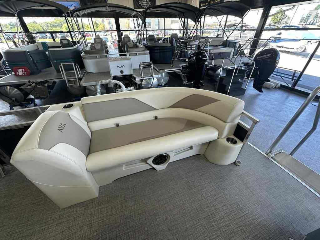 2026 Avalon Venture 2385 QL - 5