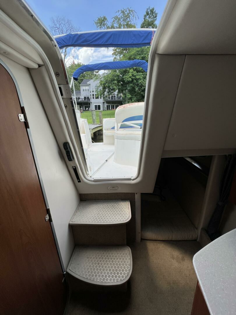 2007 Bayliner 265 - Image 10