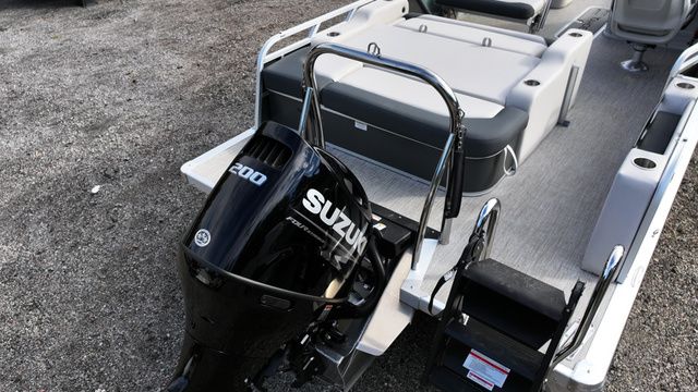 2026 Tahoe LTZ - 23 FT Entertainer - 9