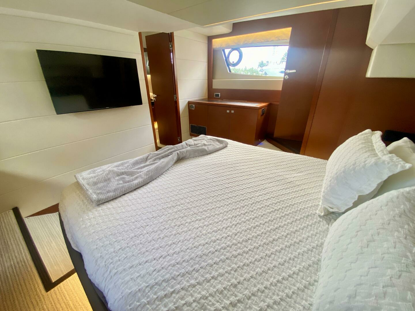 2015 Prestige 500 - Image 83