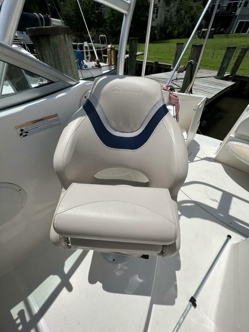 2007 Bayliner 265 - Image 4