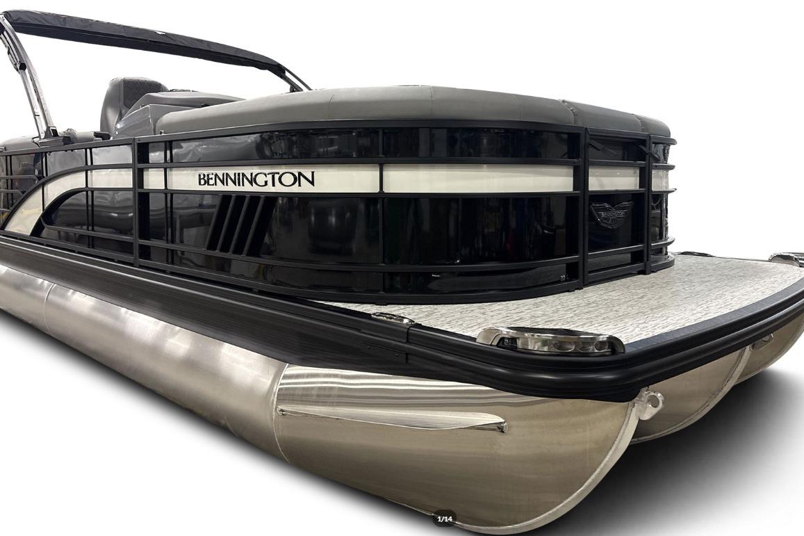 2025 Bennington 22 LSRSE