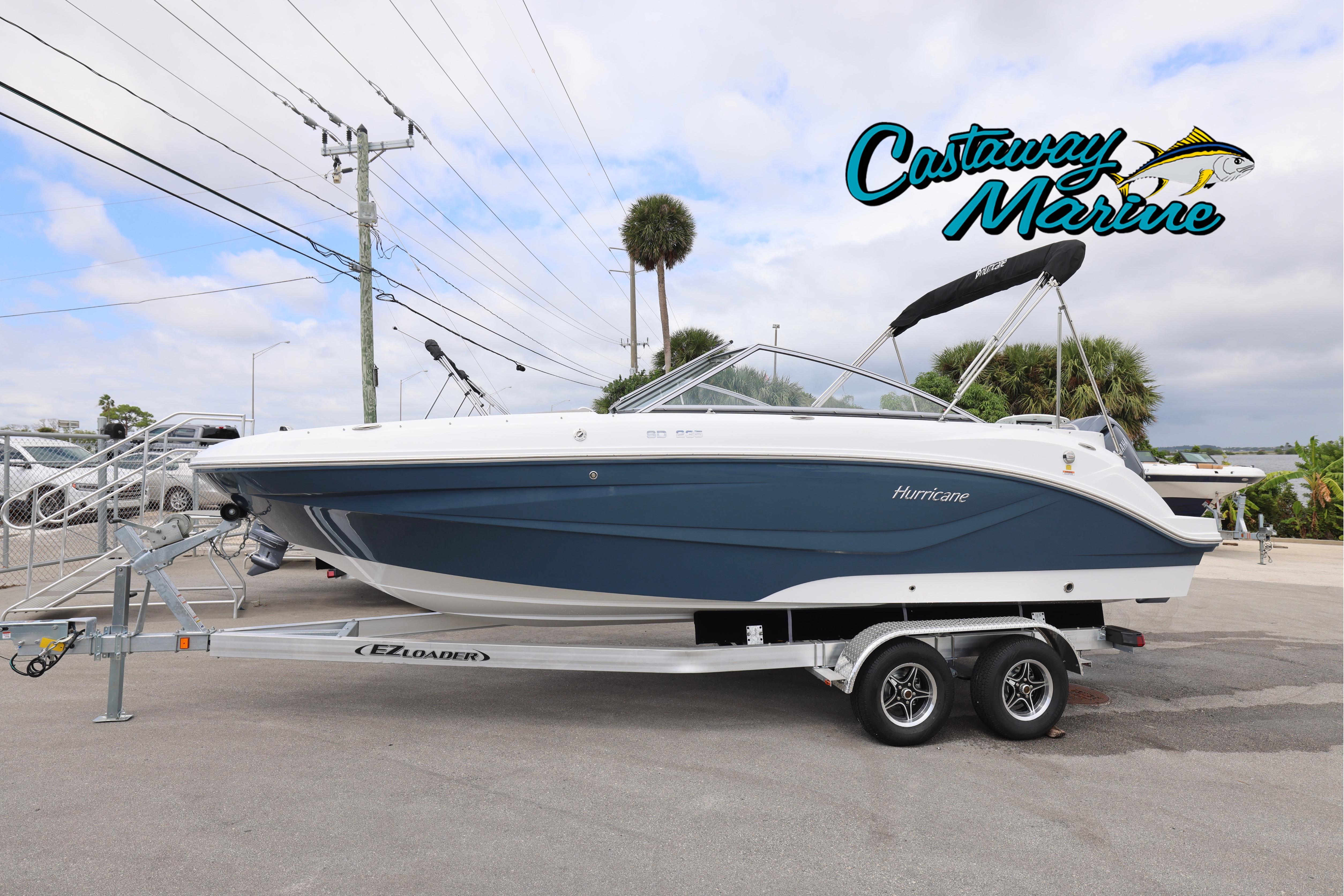 2026 Hurricane SunDeck 235 OB
