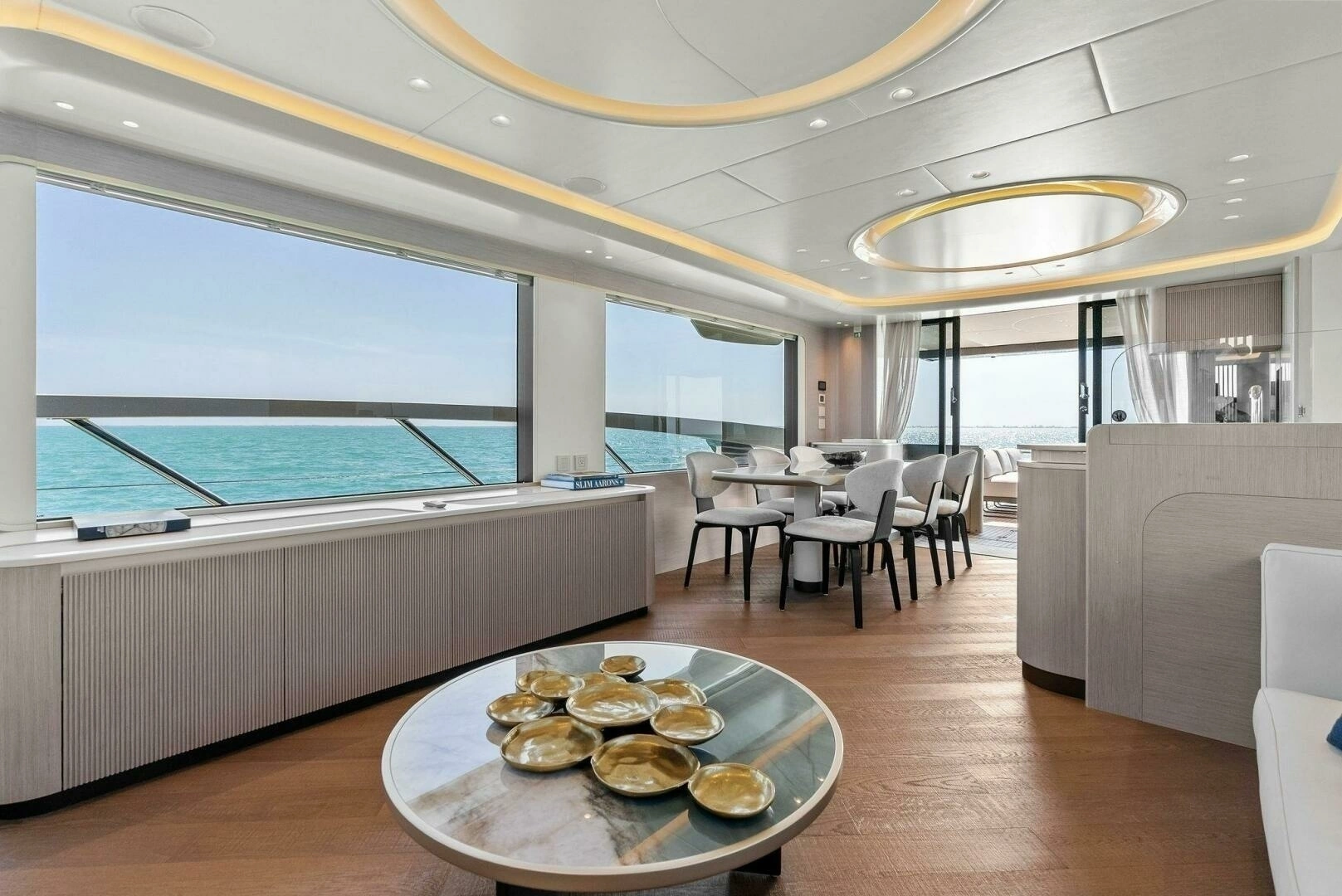 2026 Absolute 70 Navetta - Image 12