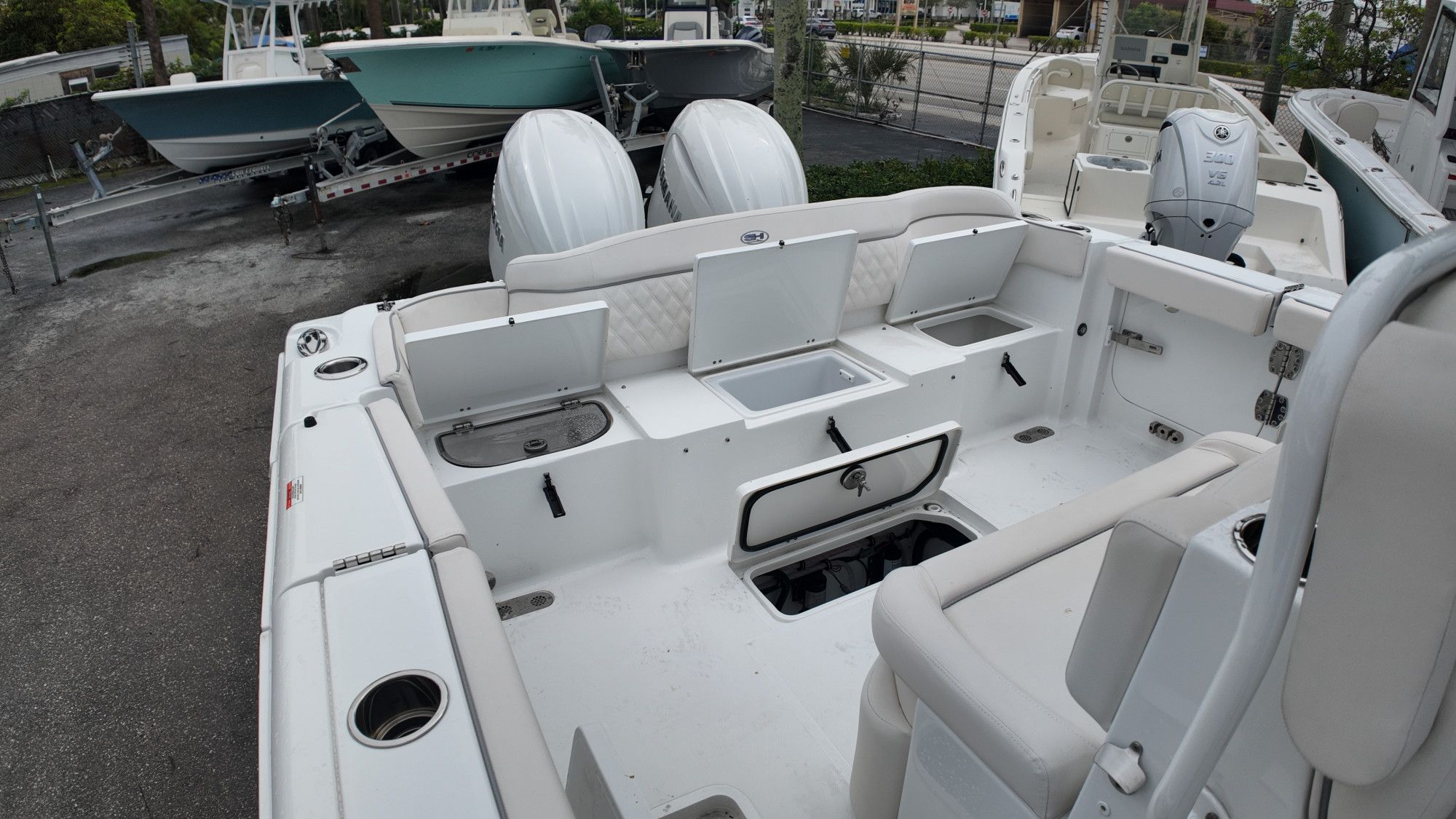 2026 Sea Hunt Ultra 275 CB - 24