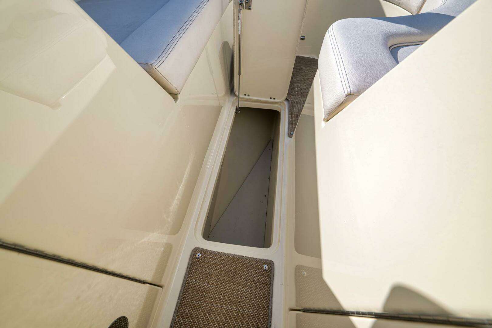 2021 Chris-Craft 34 Launch - Image 11