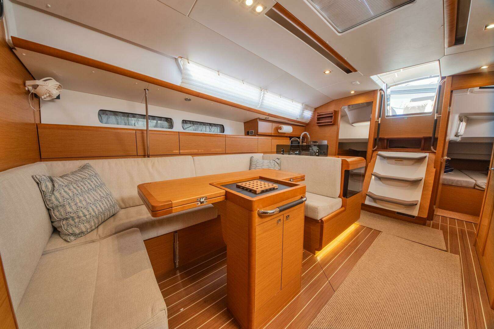 2016 Jeanneau 439 - Image 50