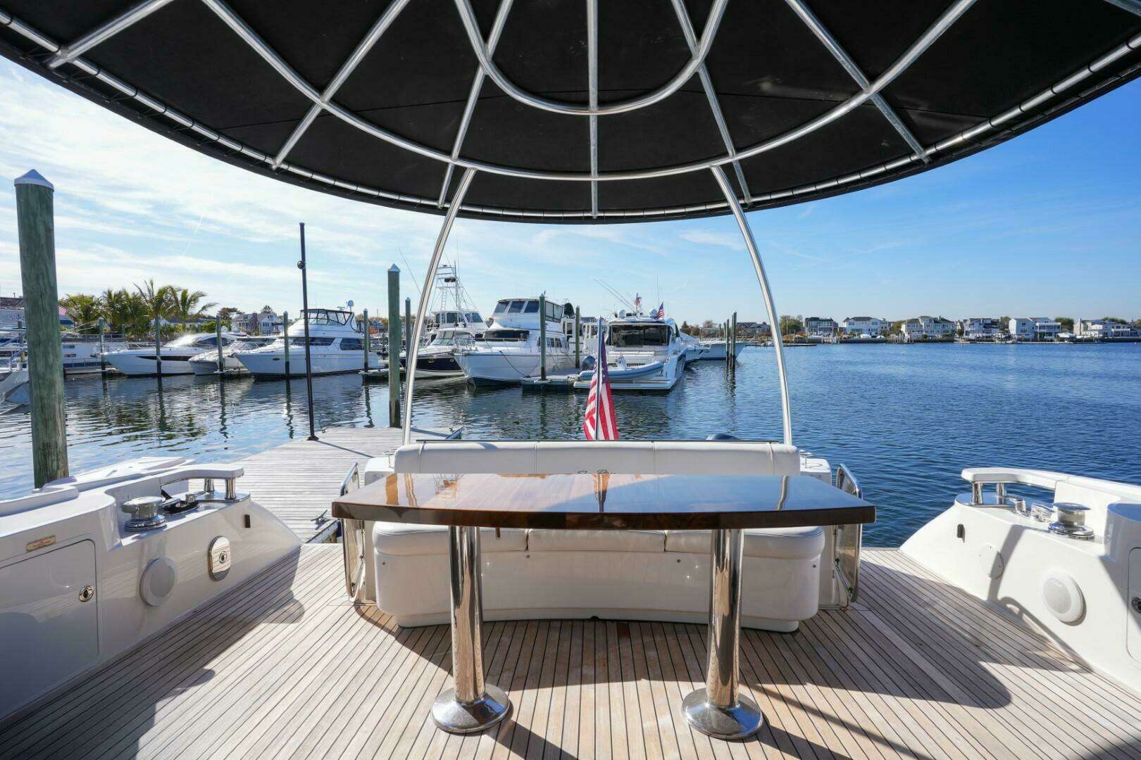 2013 Sea Ray 610 Sundancer - Image 16