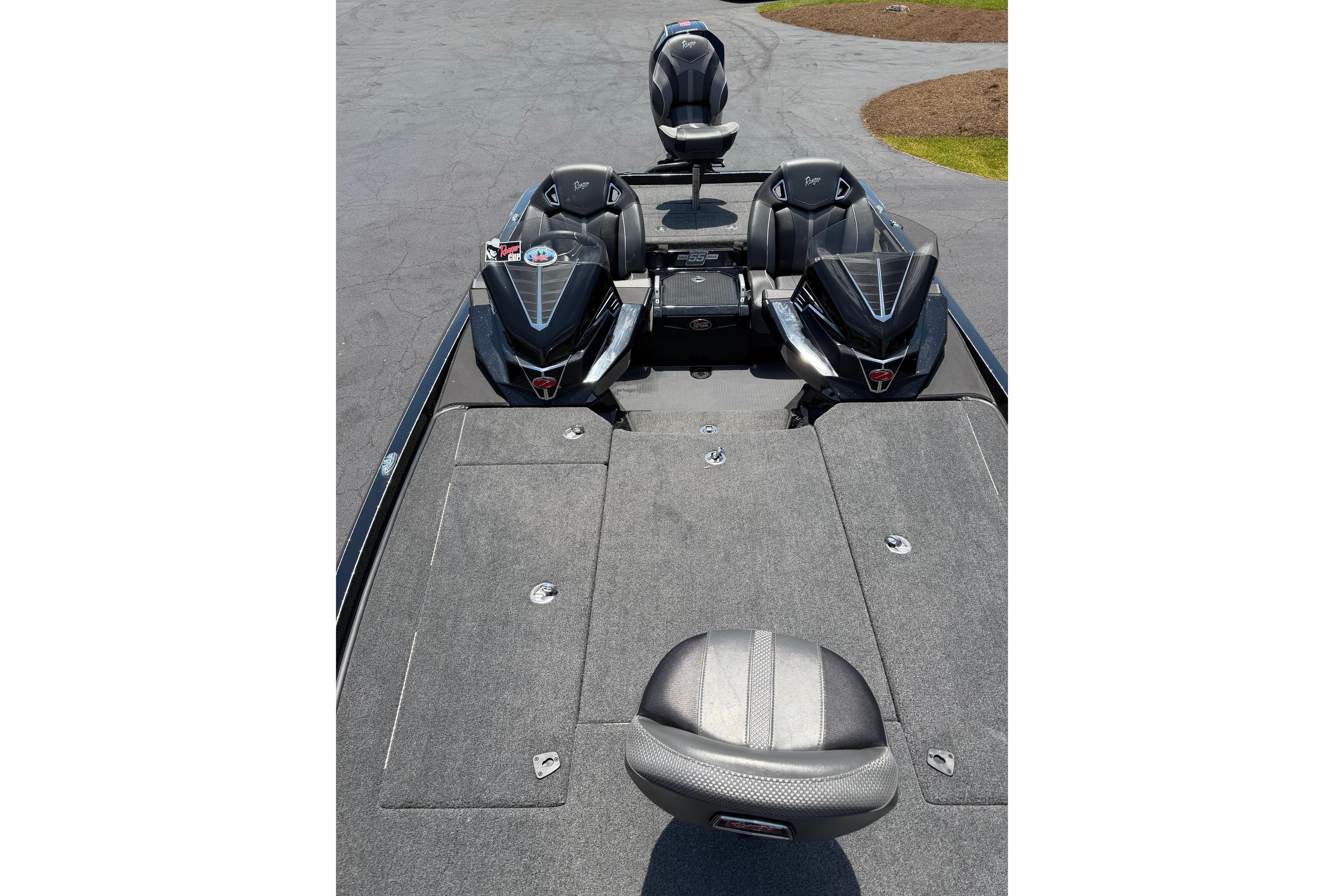 2023 Ranger Z520R boat interior with seating and storage compartments.
