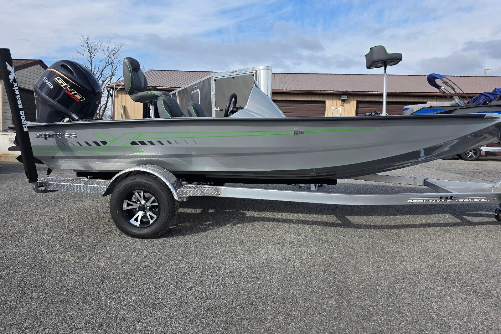 2026 Xpress H18 Bass