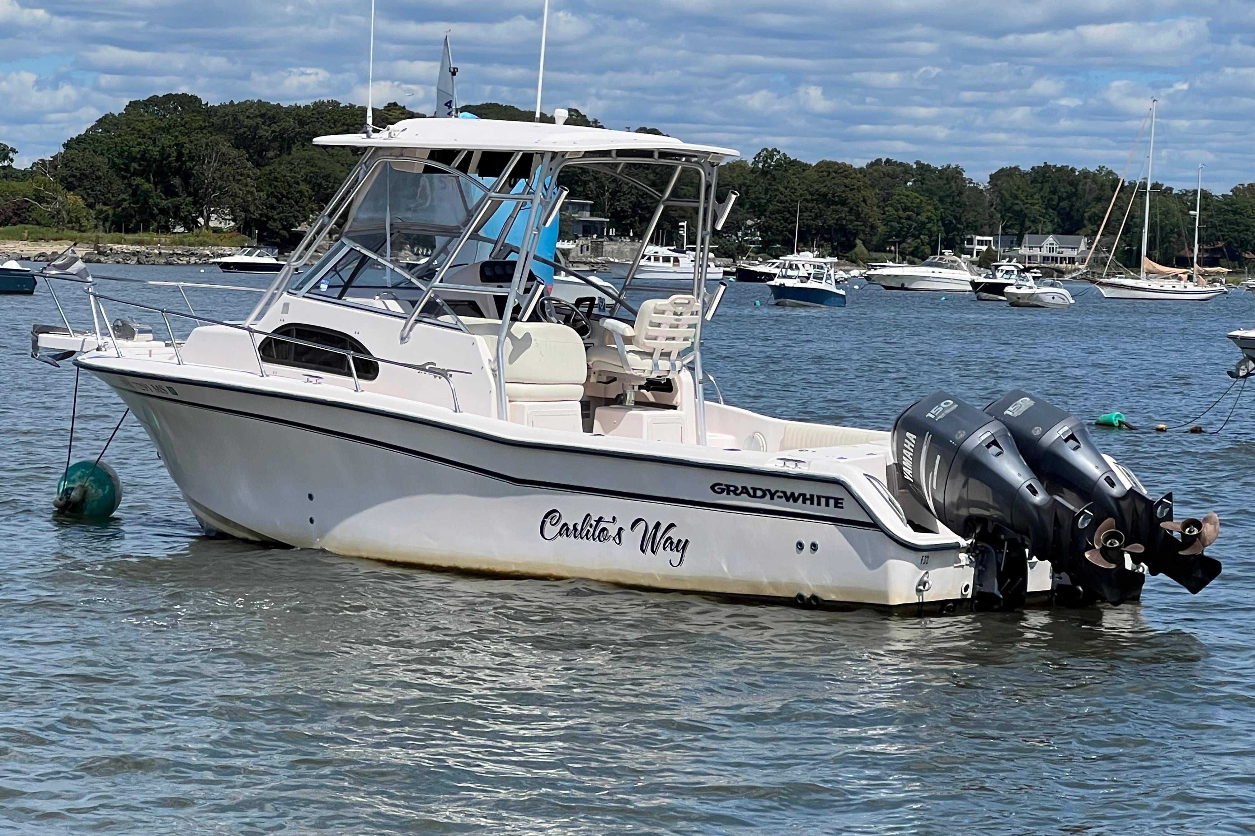 2005 Grady-White Islander 270