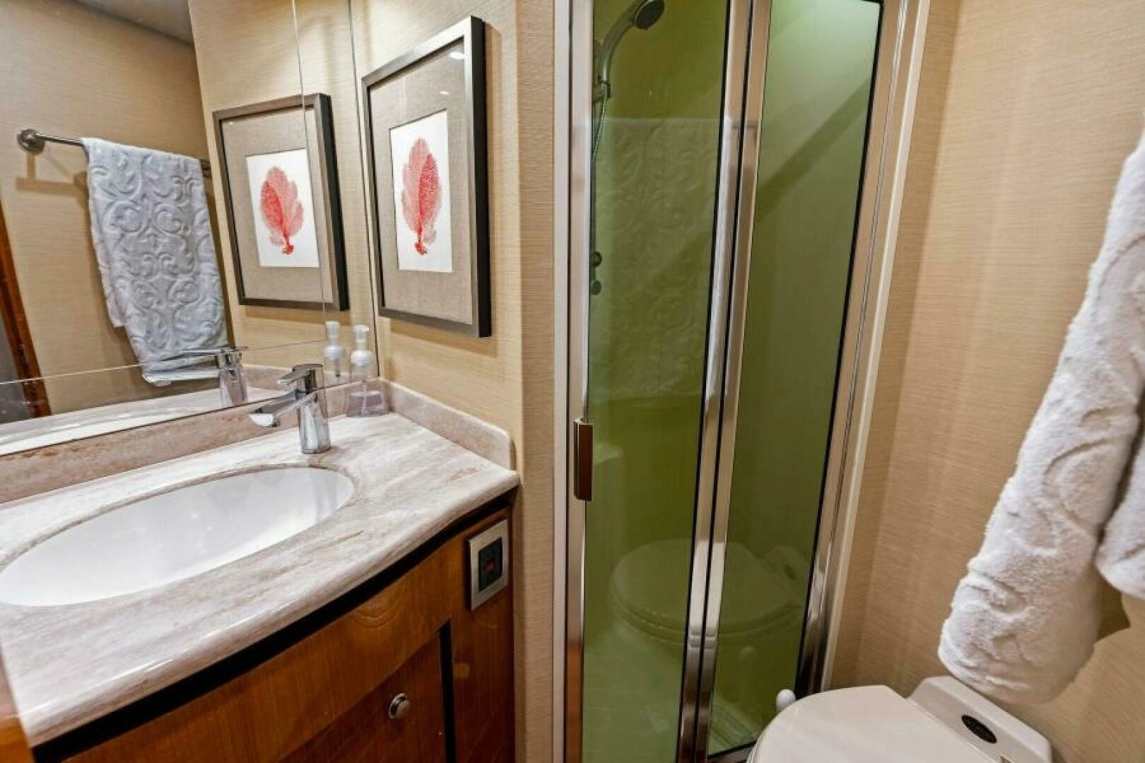 2003 Viking 48 Convertible - Image 56