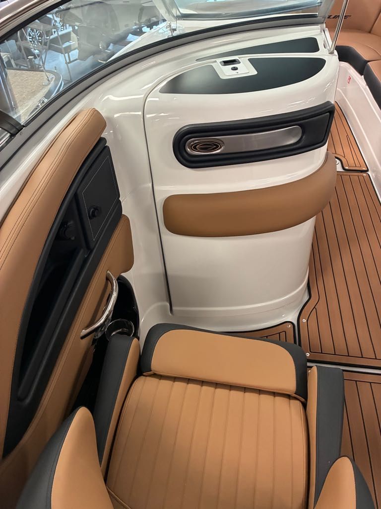 2026 Crownline 288 SS - 13