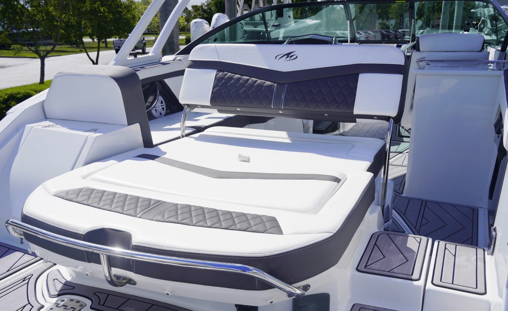 2023 Monterey 255SS - Image 29