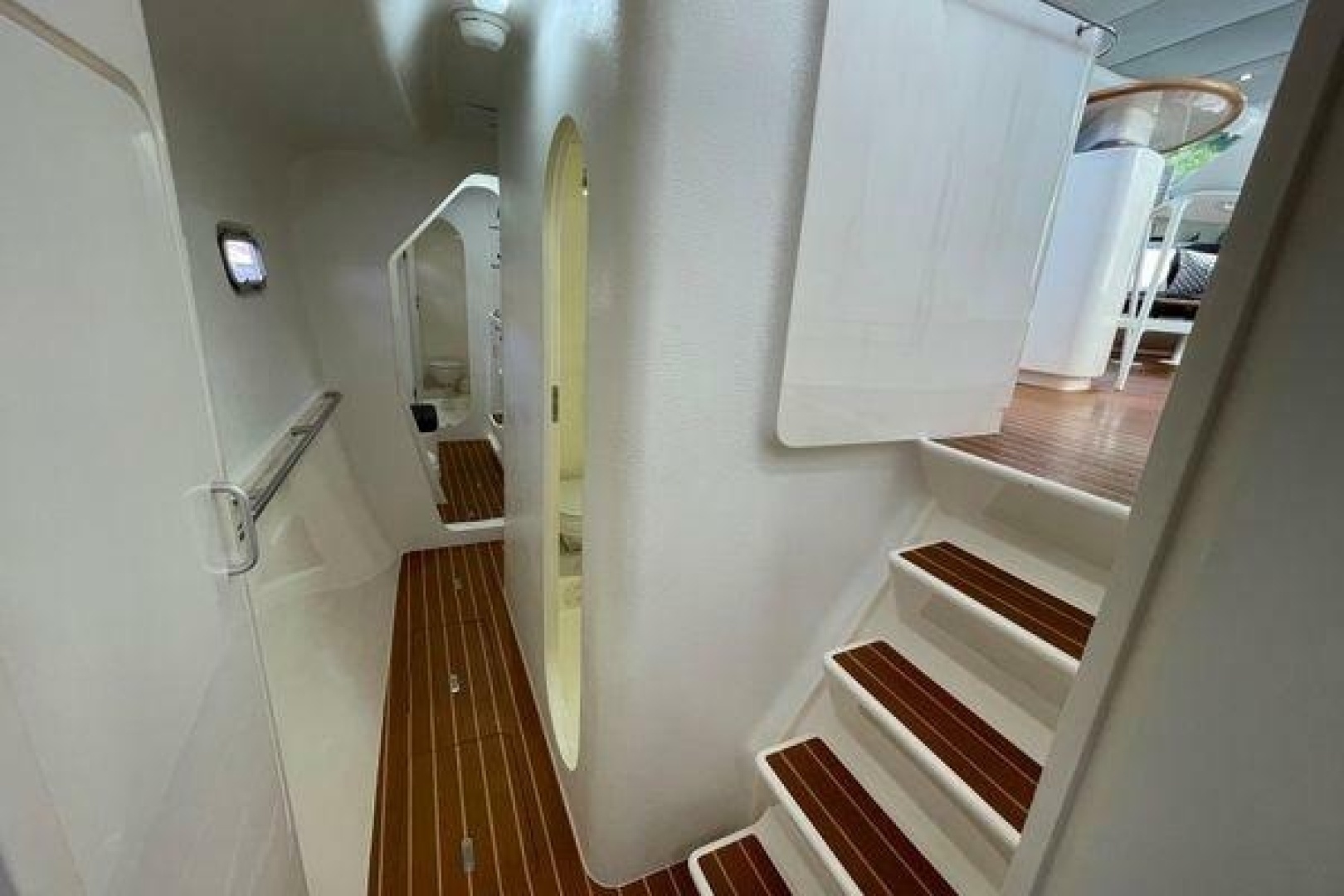 2008 Voyage Yachts 500 - Image 19