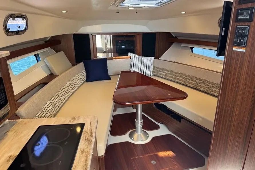 2023 Pursuit OS 355 Offshore - 9