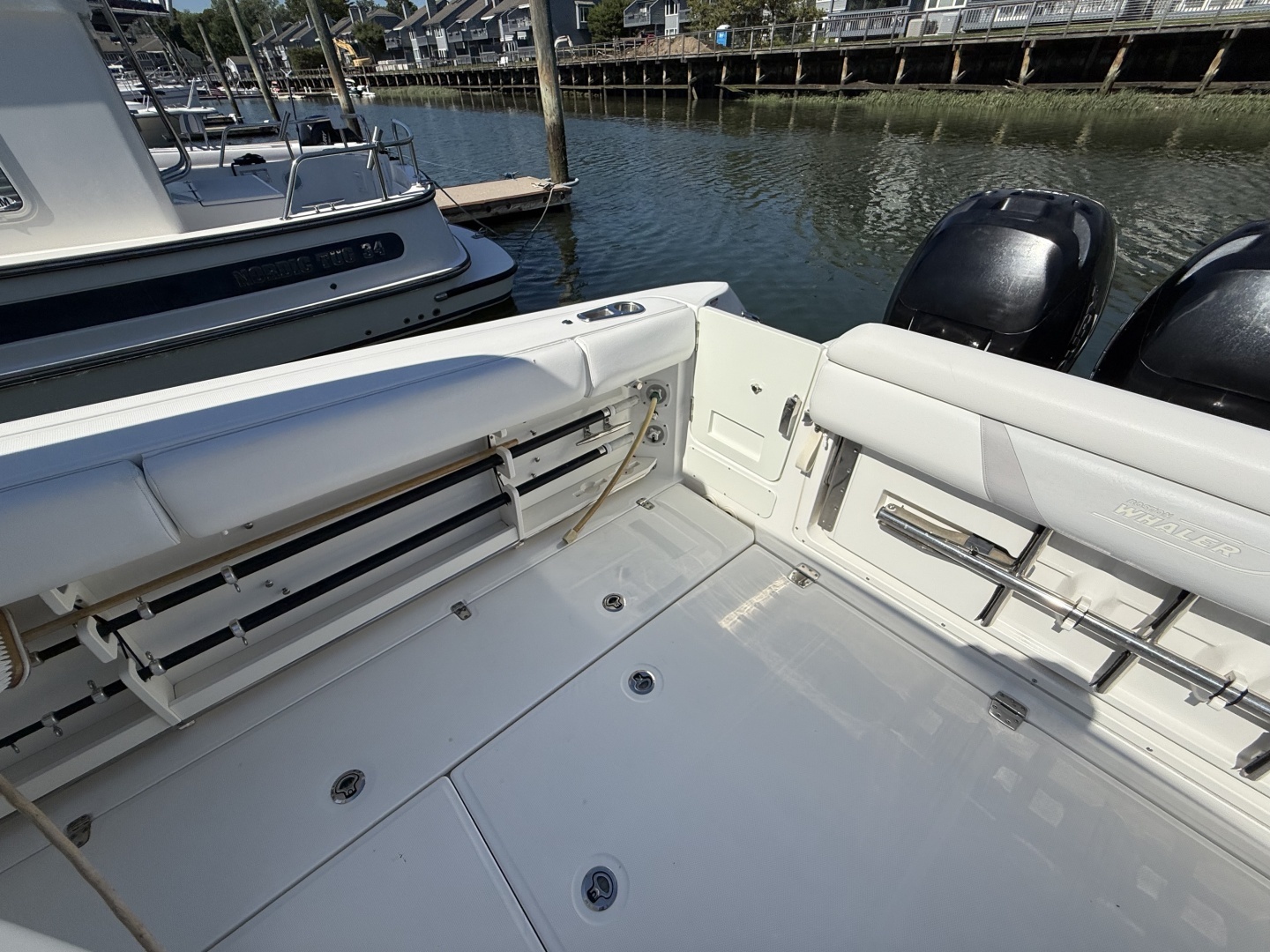 2016 Boston Whaler — - Image 5