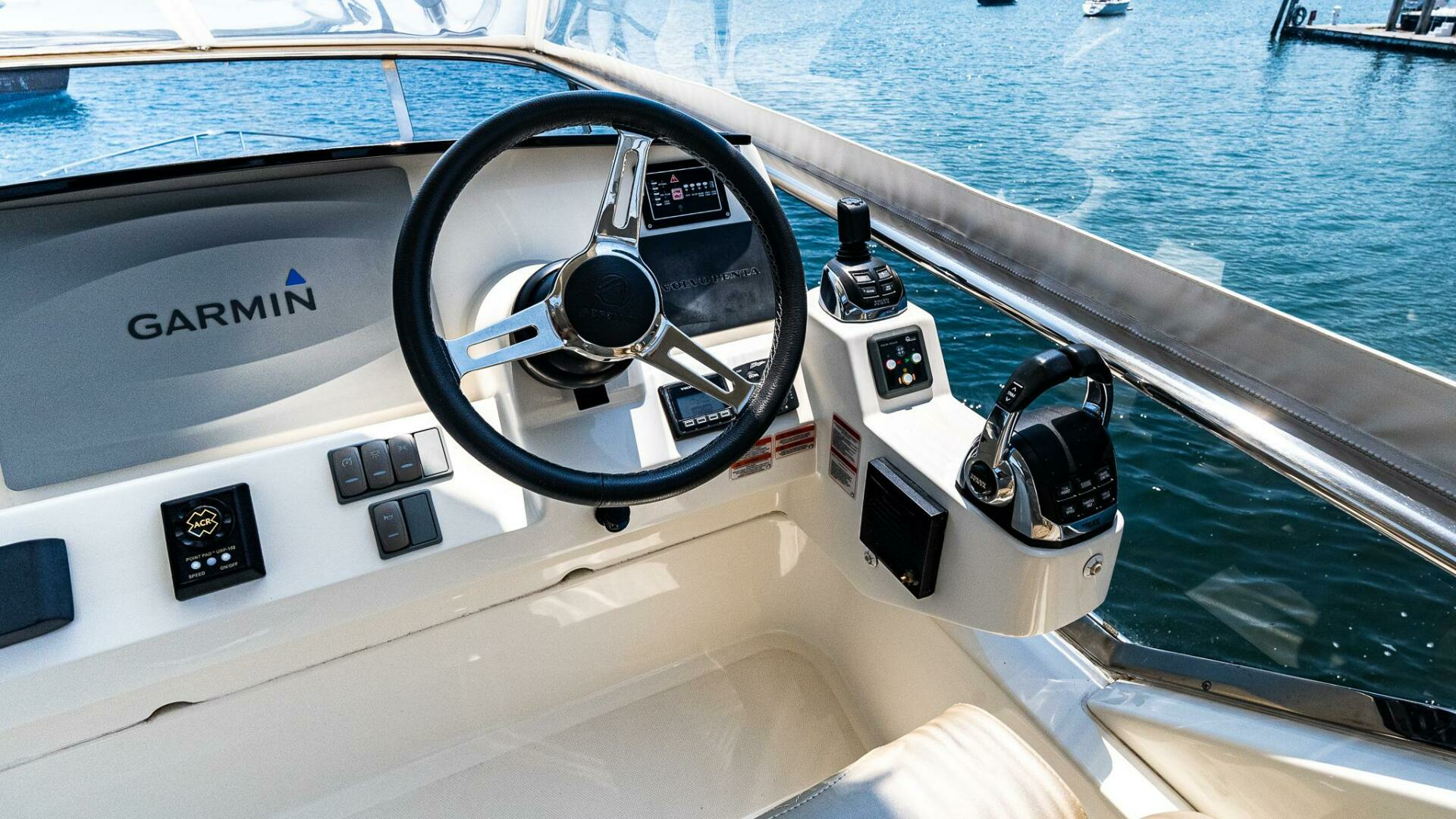2017 Absolute 50 Fly - Image 12