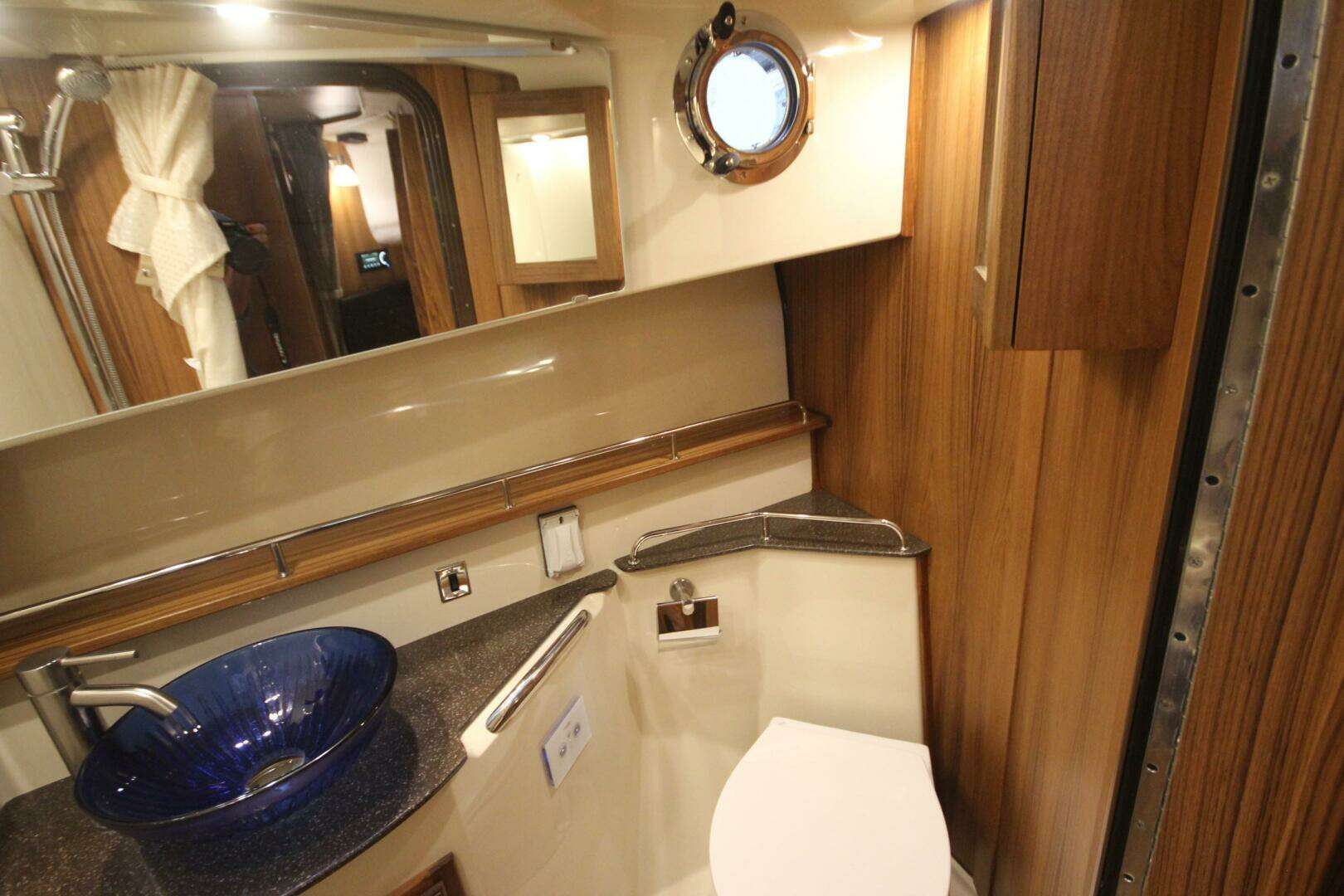 2026 Ranger Tugs R-31 Command Bridge Luxury Edition - Image 132