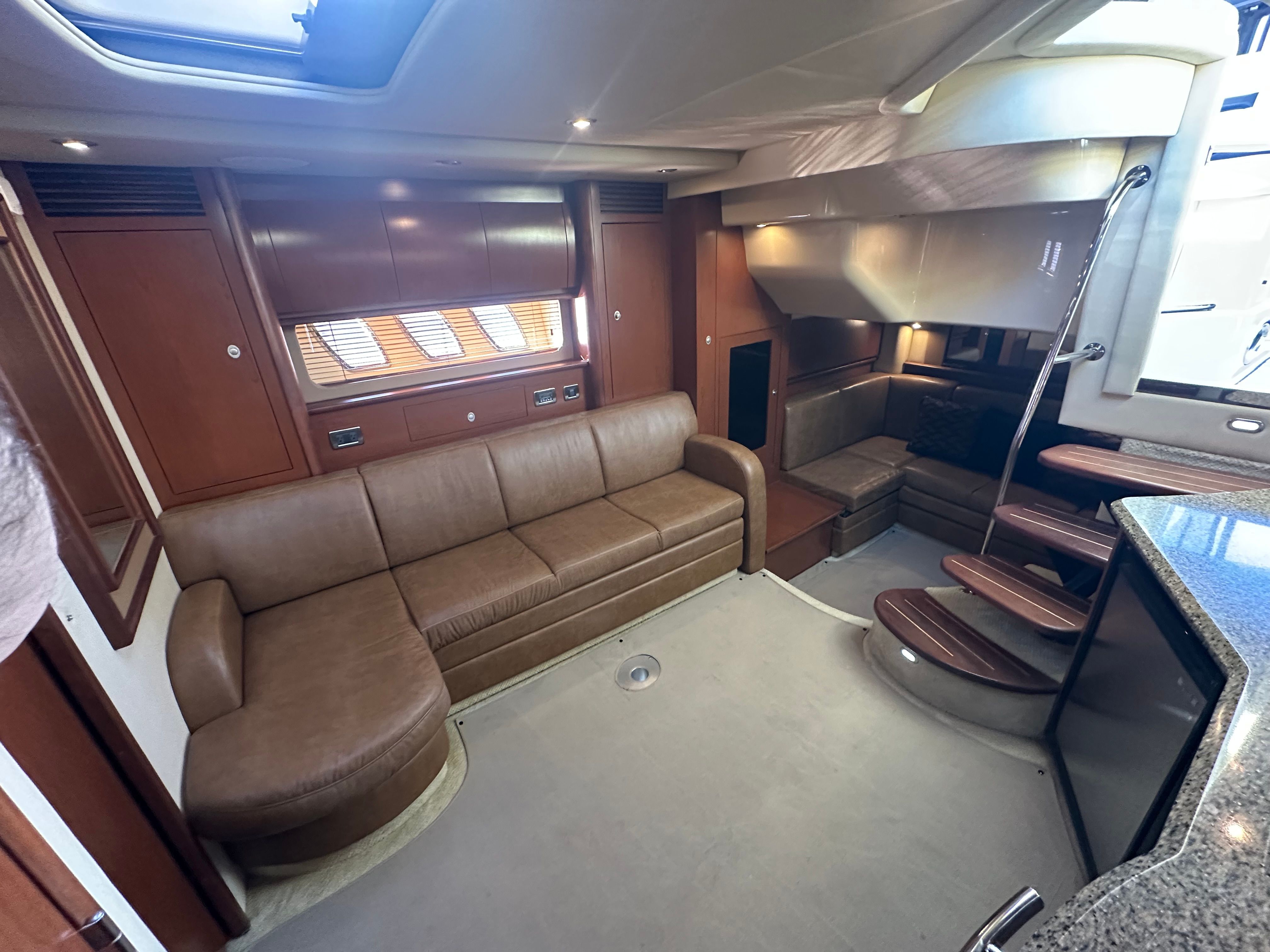 2007 Sea Ray 40 Sundancer - 9
