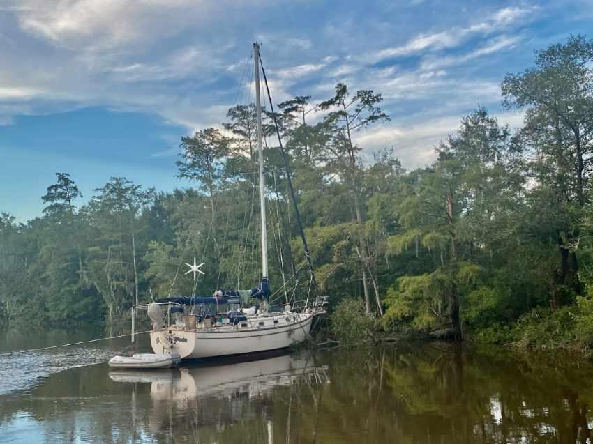 1991 Island Packet 38